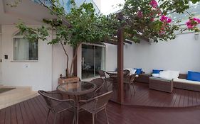 Pousada Oasis Bombinhas 2*